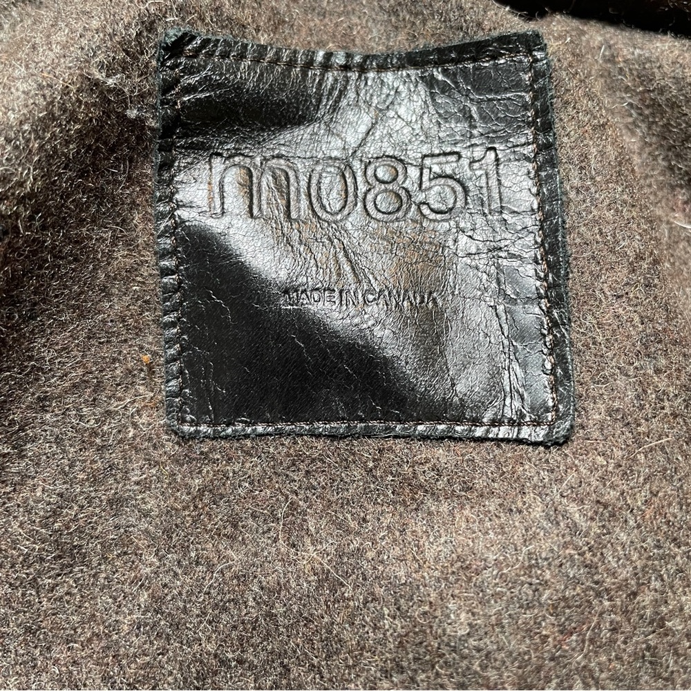 m0851 Blanket Cape in Cocoa Brown — Montreal Luxury Outerwear Brand - Picture 4 of 9